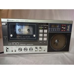 Rare Sampo LT-100 Language Laboratory AM/FM Radio Cassette Vintage READ